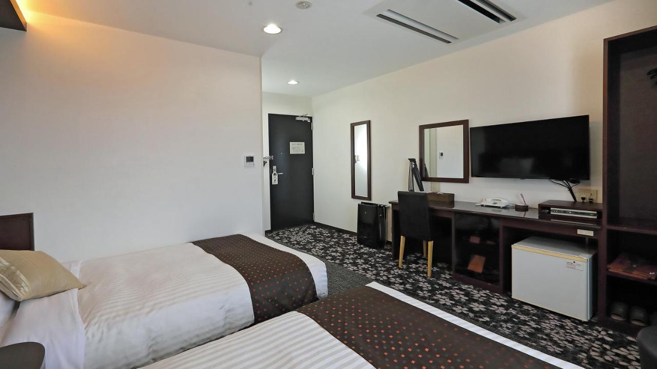 Hotel Annex Inn Shinhidaka Esterno foto
