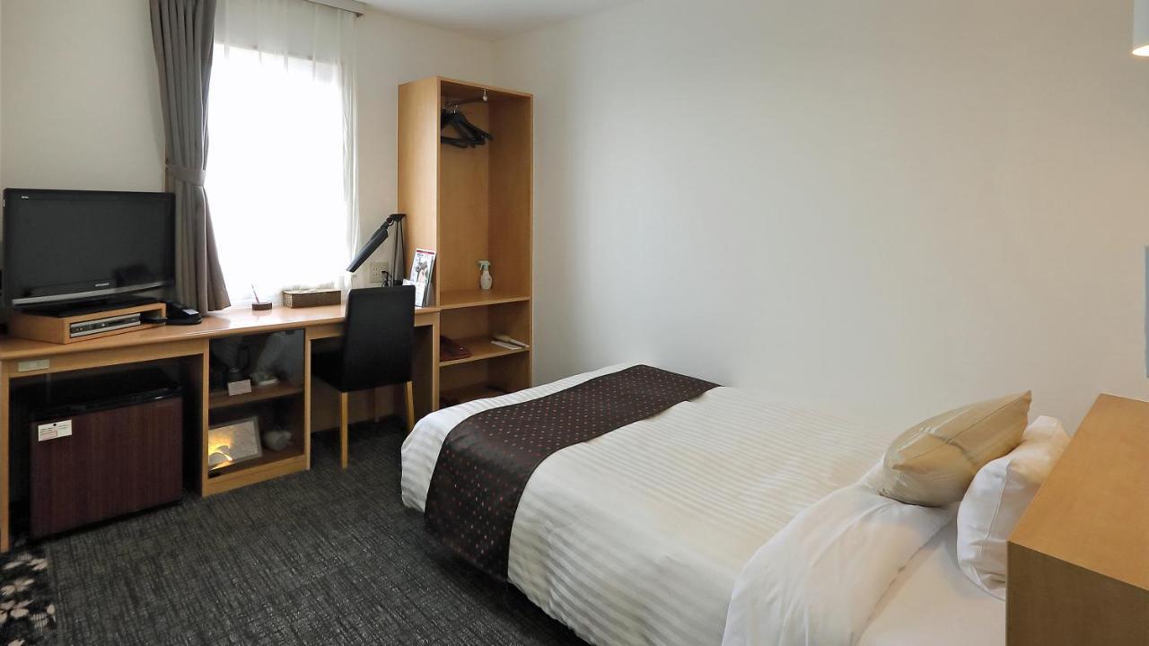 Hotel Annex Inn Shinhidaka Esterno foto