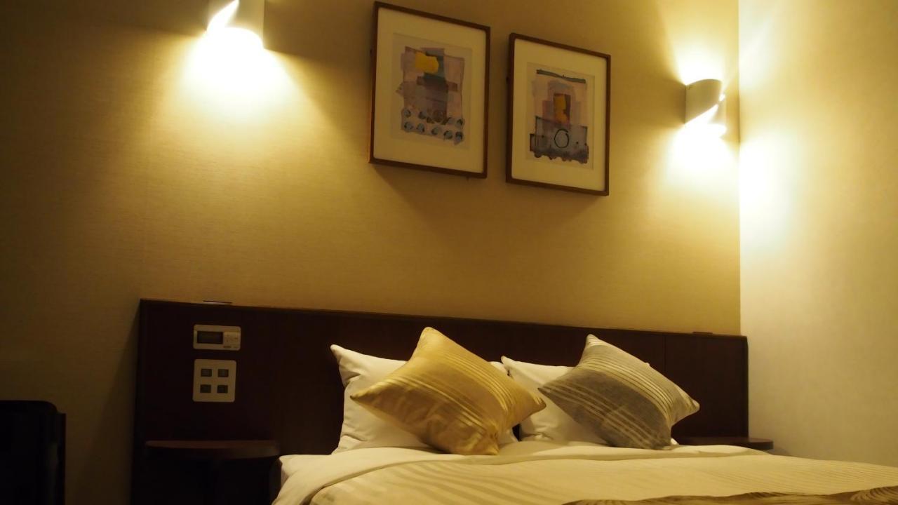 Hotel Annex Inn Shinhidaka Esterno foto