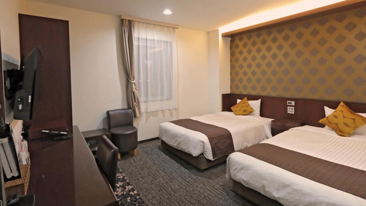 Hotel Annex Inn Shinhidaka Esterno foto