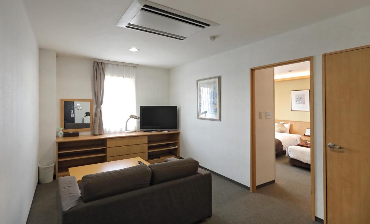 Hotel Annex Inn Shinhidaka Esterno foto