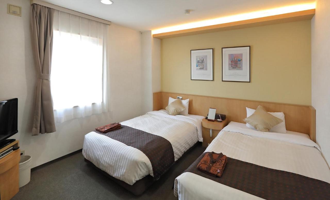 Hotel Annex Inn Shinhidaka Esterno foto