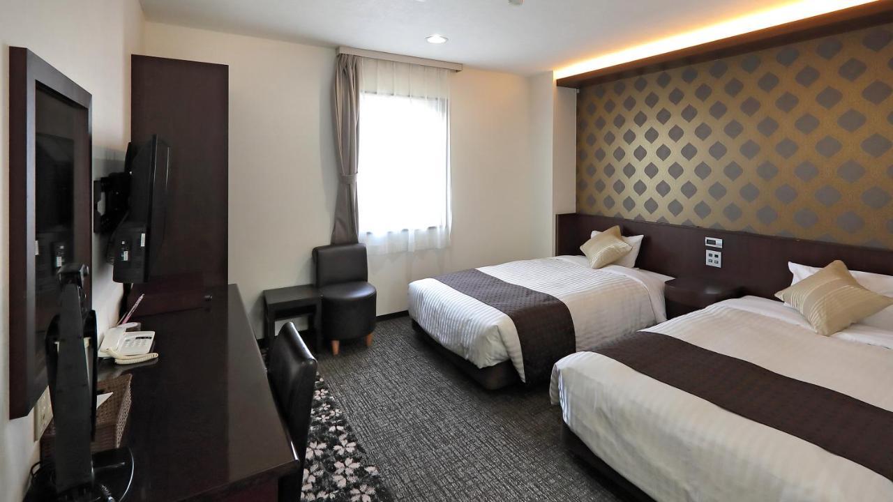 Hotel Annex Inn Shinhidaka Esterno foto