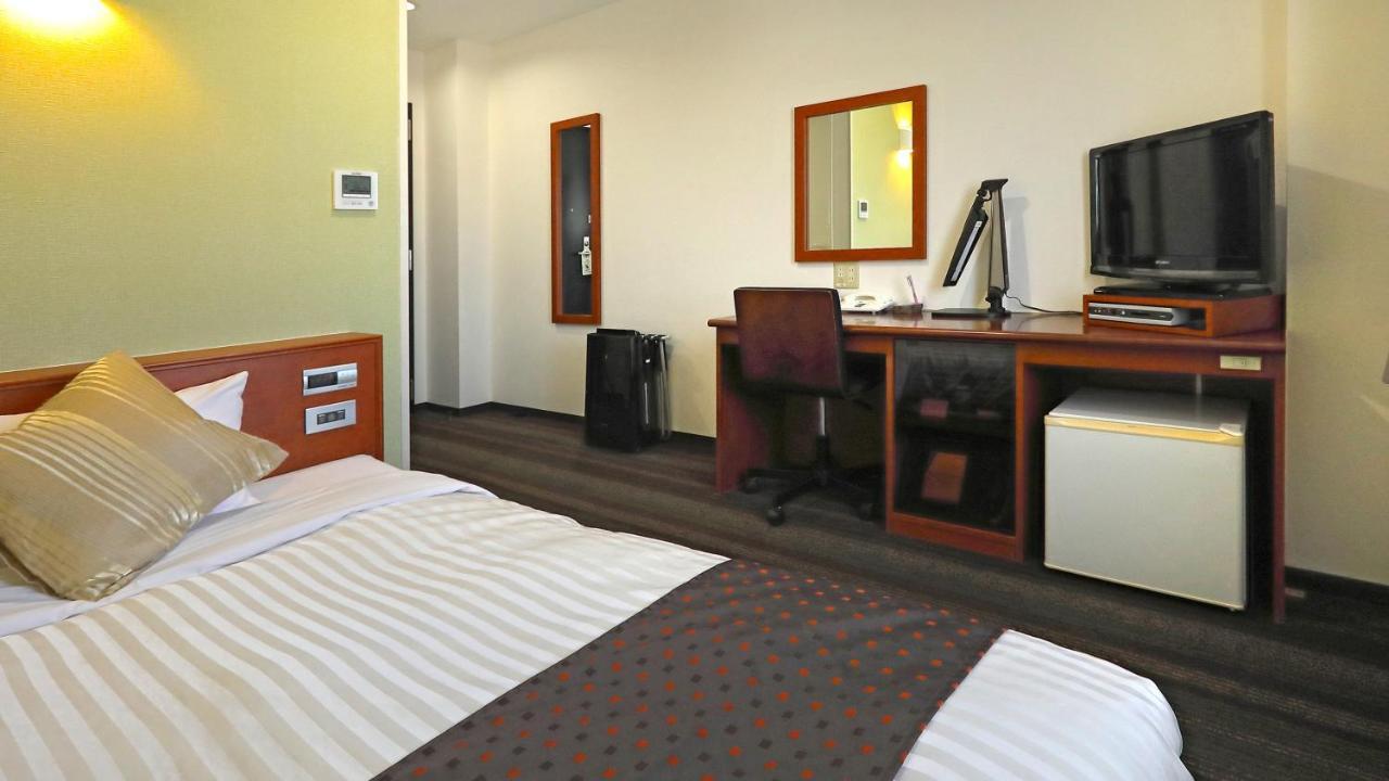 Hotel Annex Inn Shinhidaka Esterno foto